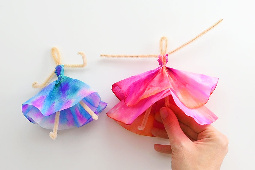 easy crafts to do with pipe cleaners - coffee filter dancer