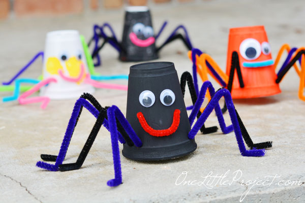 styrofoam spider cup art project for kids