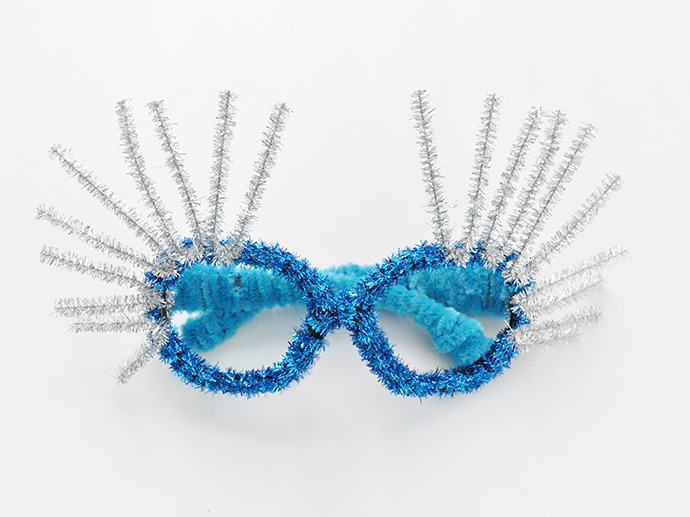 new years eve glasses pipe cleaner craft